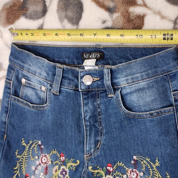Venus Embroidered Floral Skinny Jeans - Size 2 | Stunning Statement - Picture 2 of 9